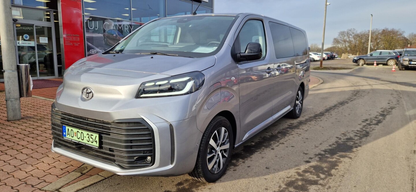 Toyota PROACE