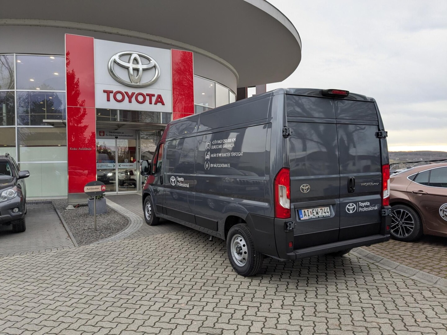 Toyota PROACE