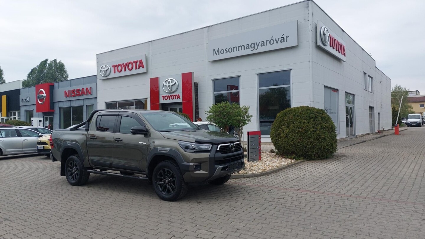 Toyota Hilux