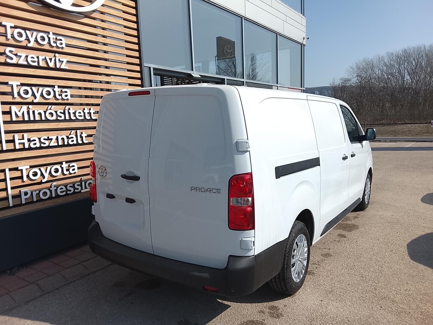 Toyota PROACE
