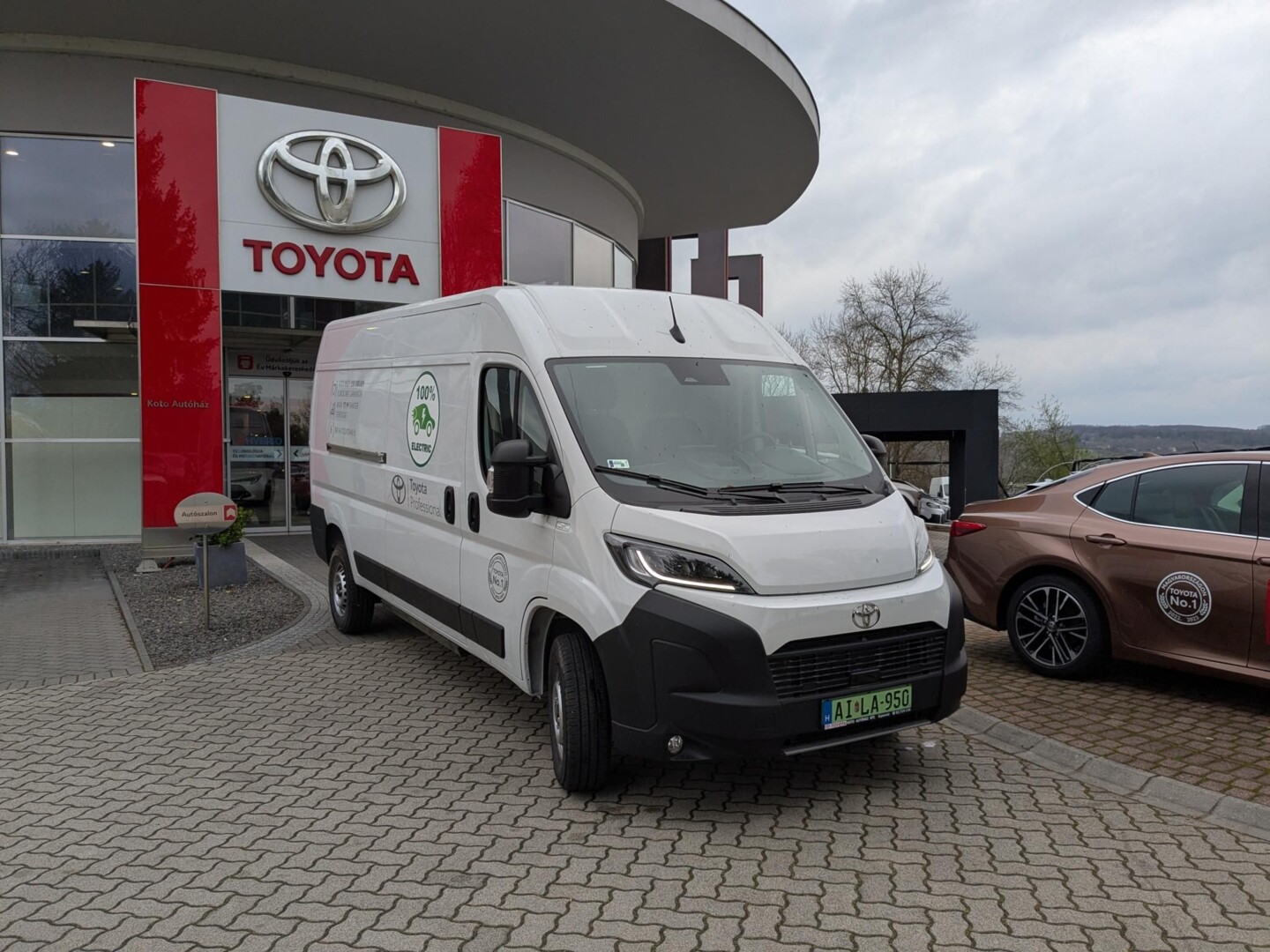 Toyota PROACE