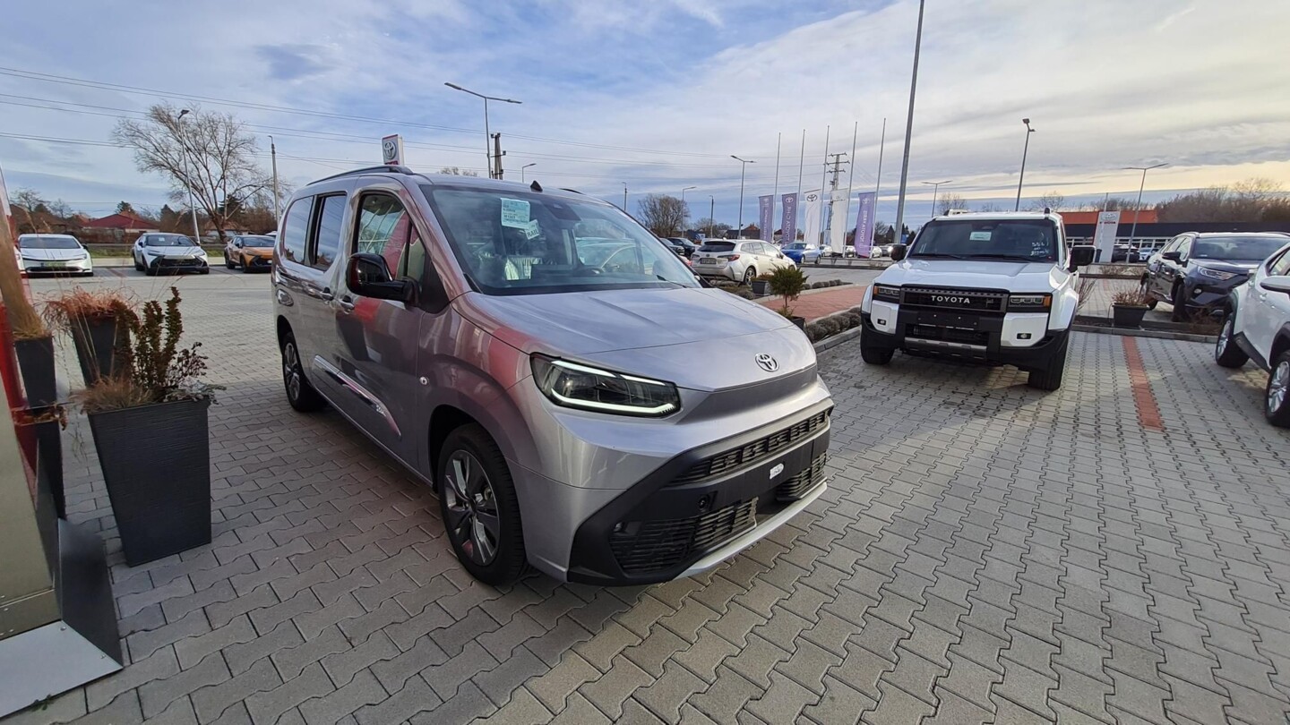 Toyota PROACE