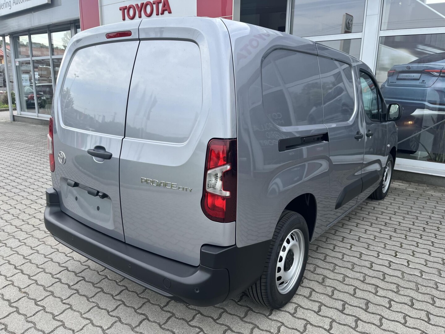 Toyota PROACE