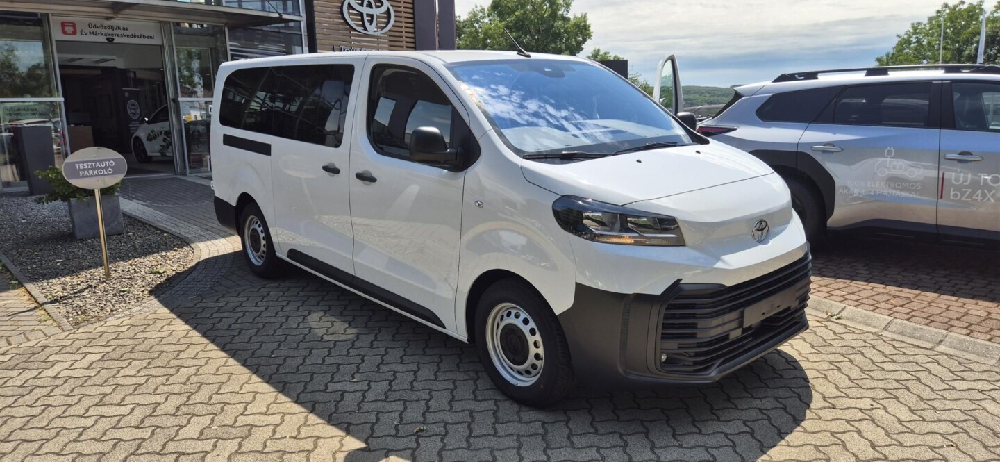 Toyota PROACE