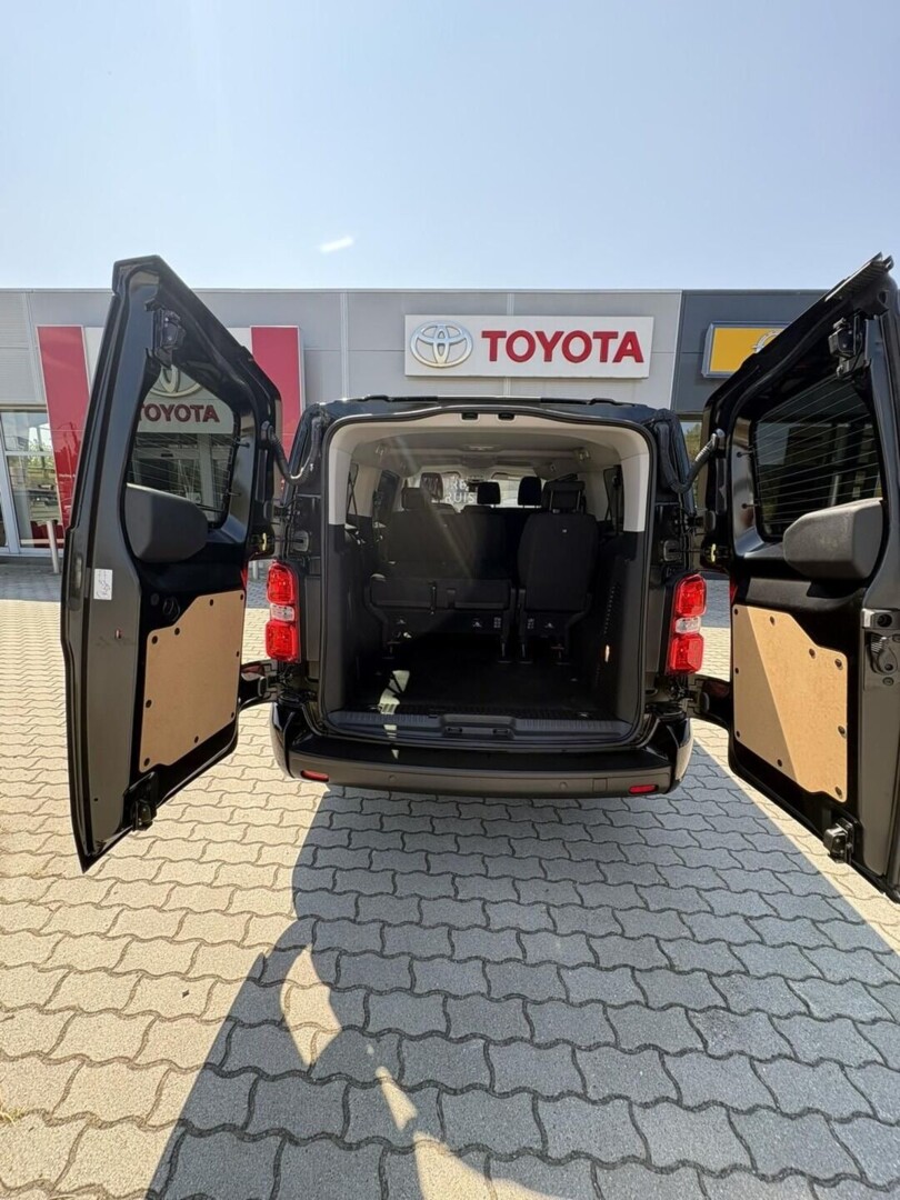 Toyota PROACE