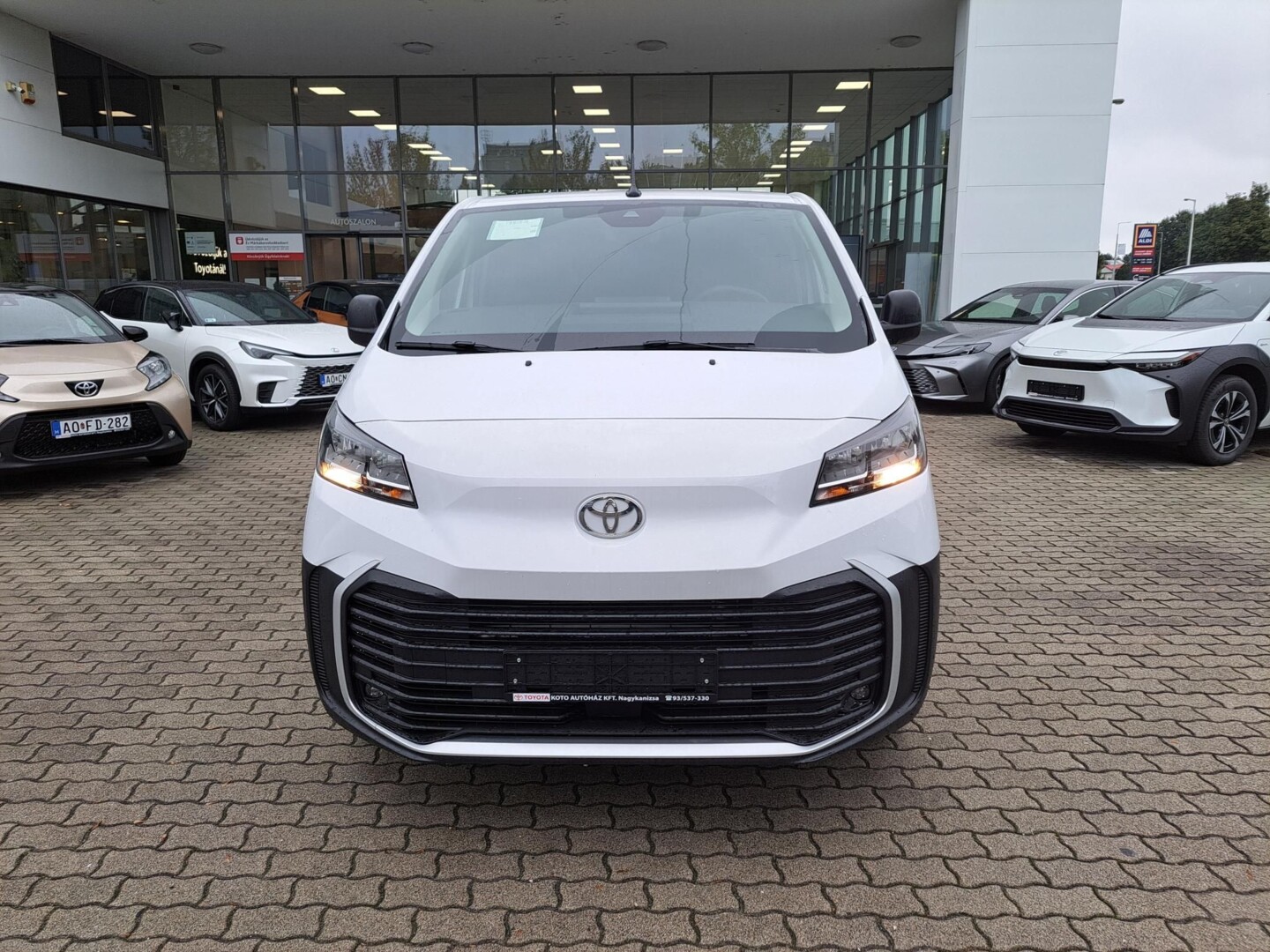 Toyota PROACE