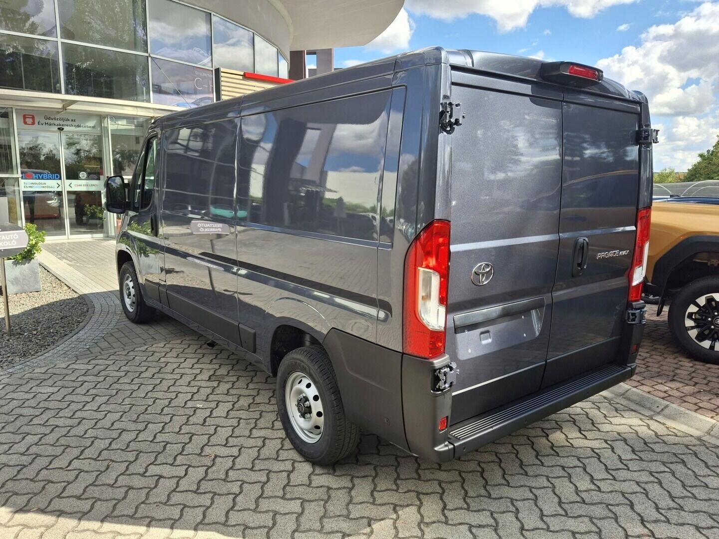 Toyota PROACE