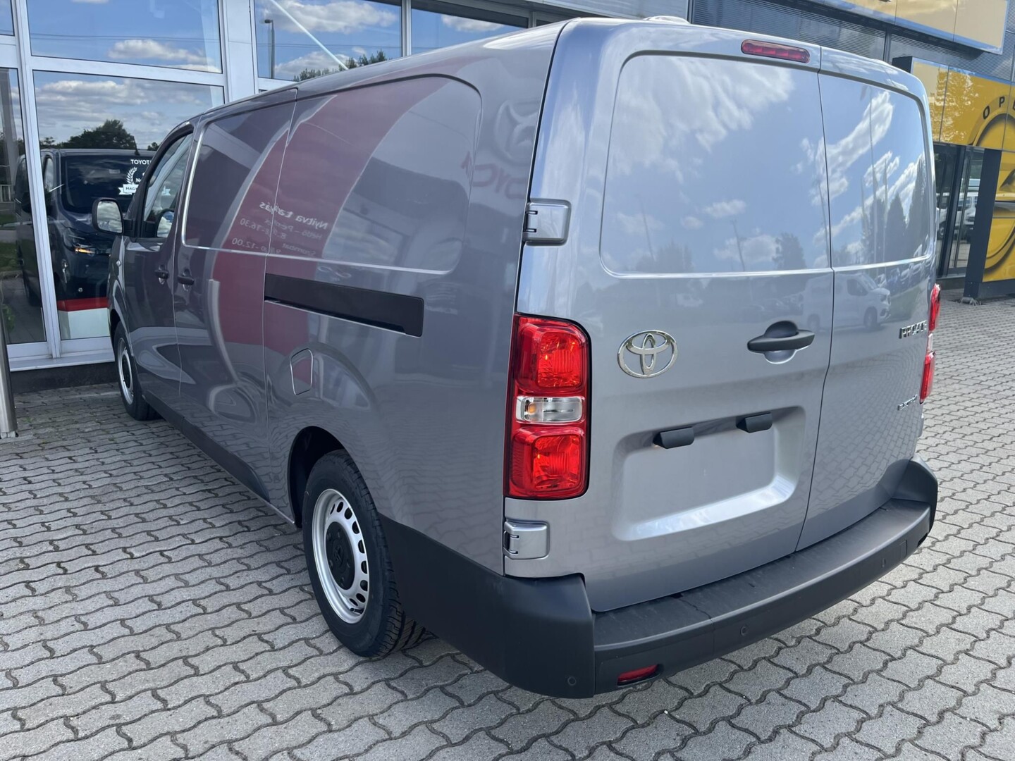 Toyota PROACE