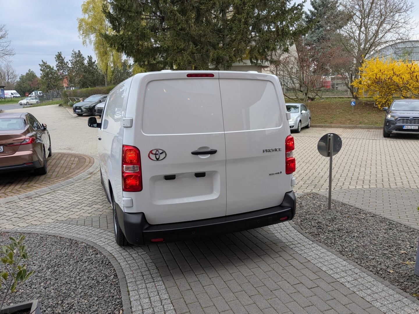 Toyota PROACE