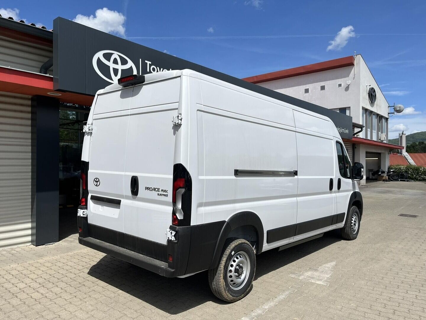 Toyota PROACE