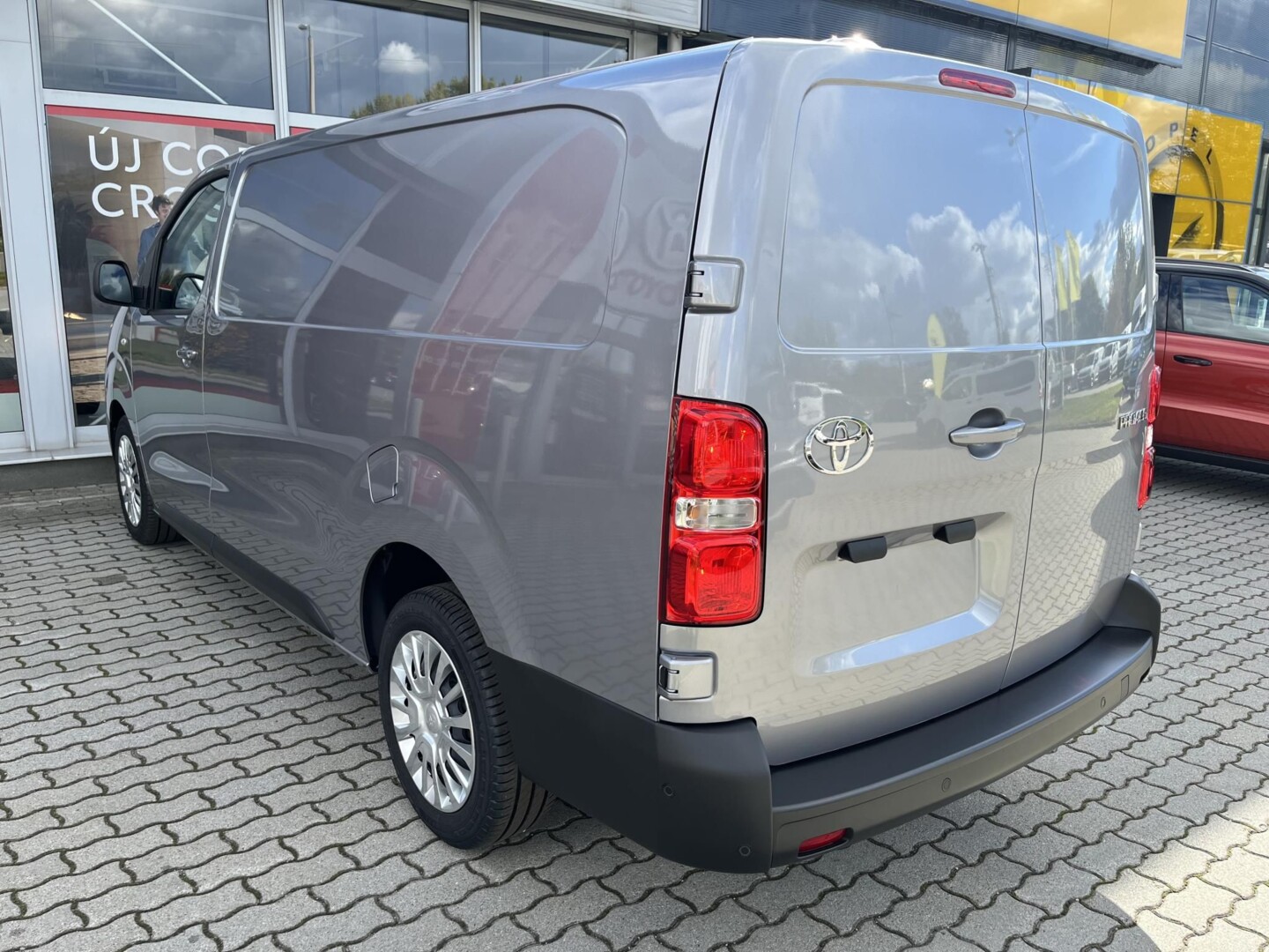Toyota PROACE