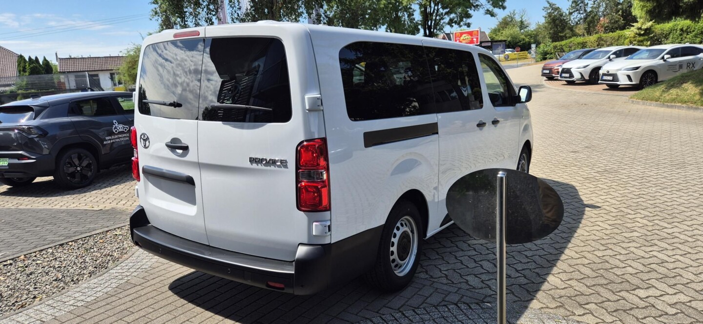 Toyota PROACE