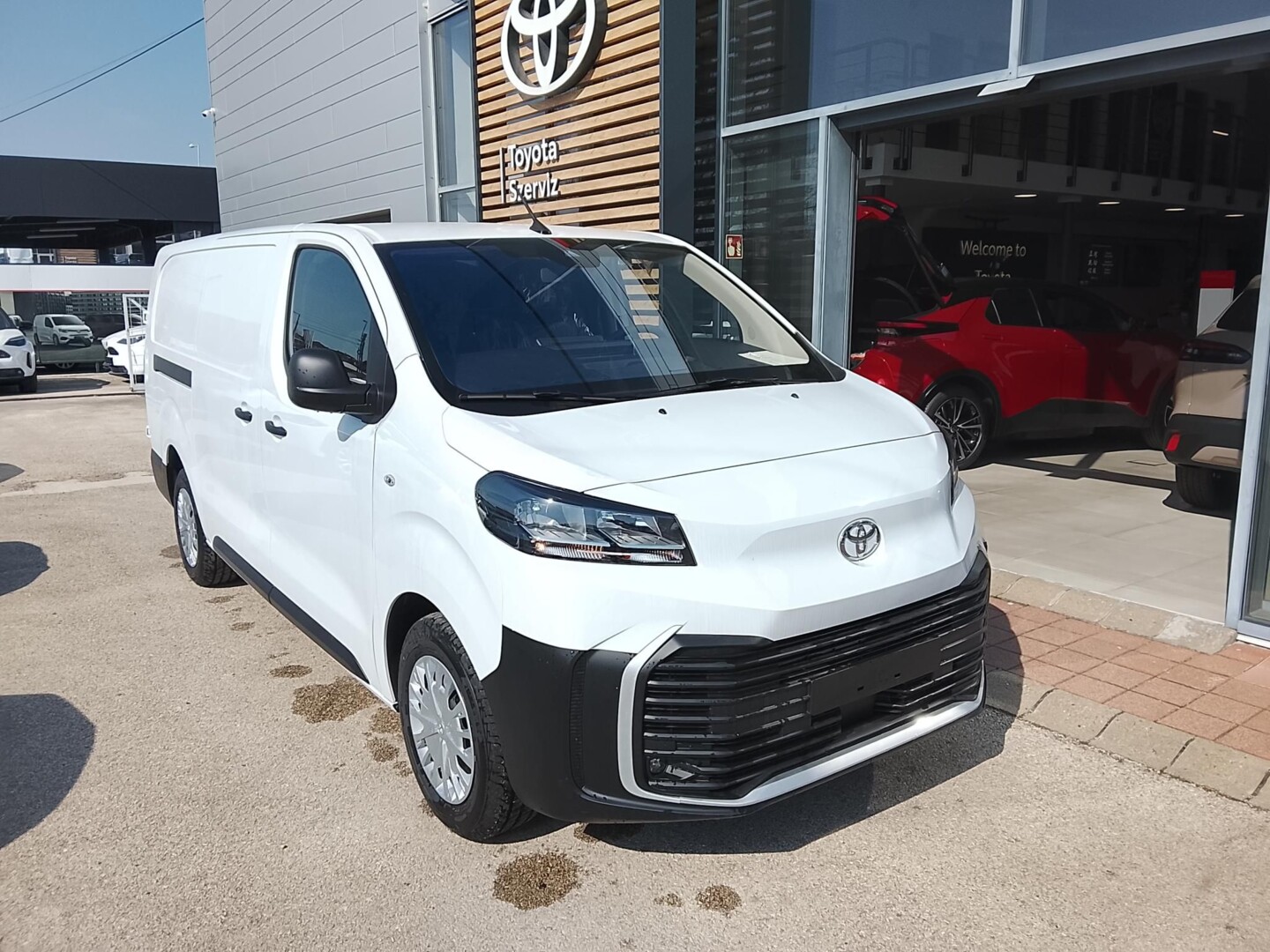Toyota PROACE