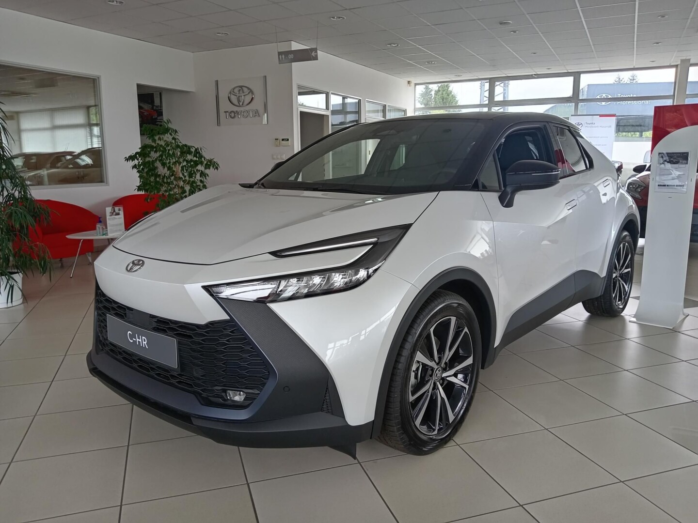 Toyota C-HR