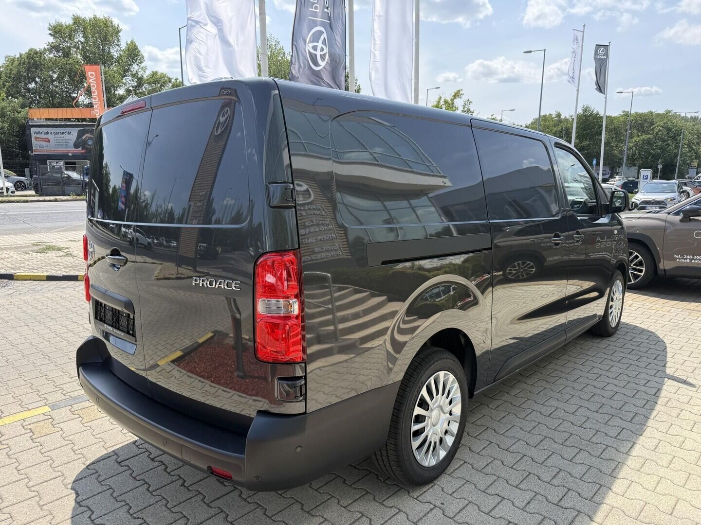 Toyota PROACE