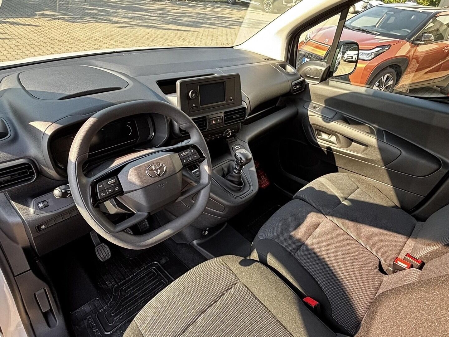 Toyota PROACE