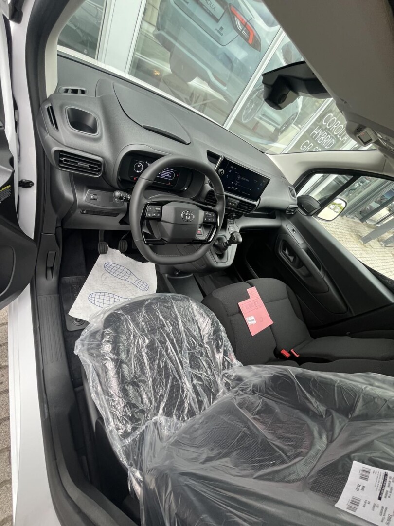 Toyota PROACE