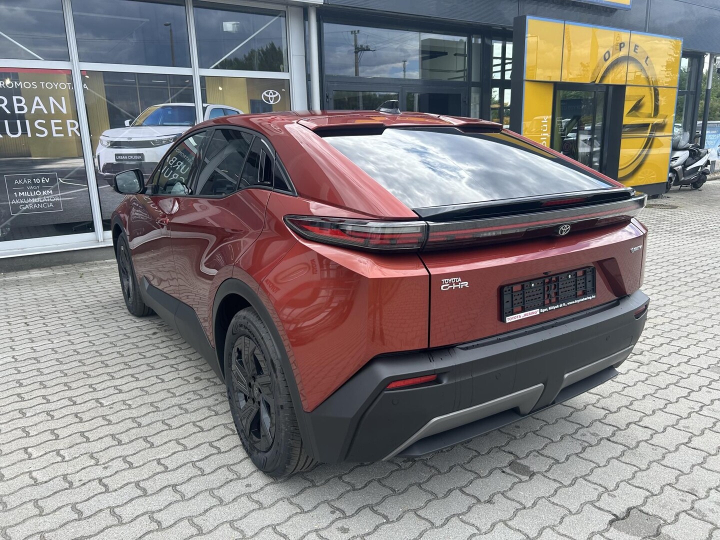 Toyota C-HR