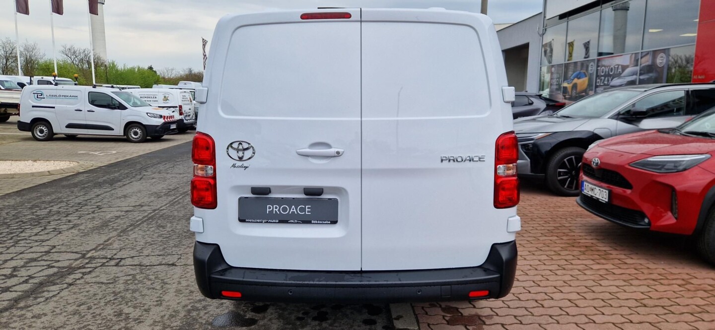 Toyota PROACE