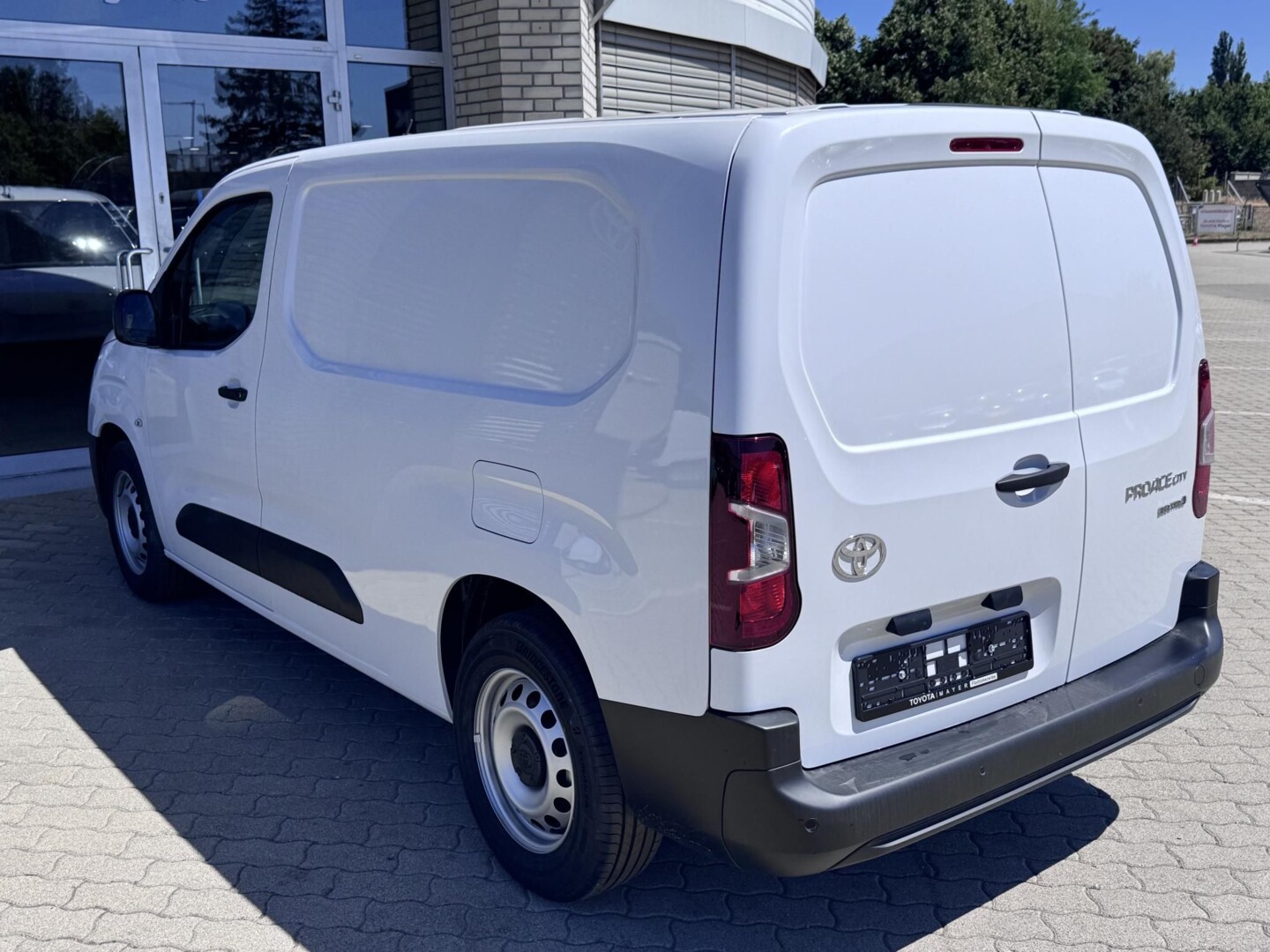 Toyota PROACE