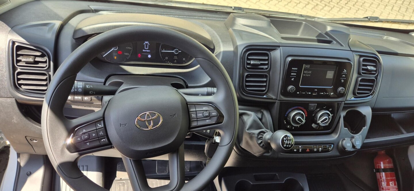 Toyota PROACE