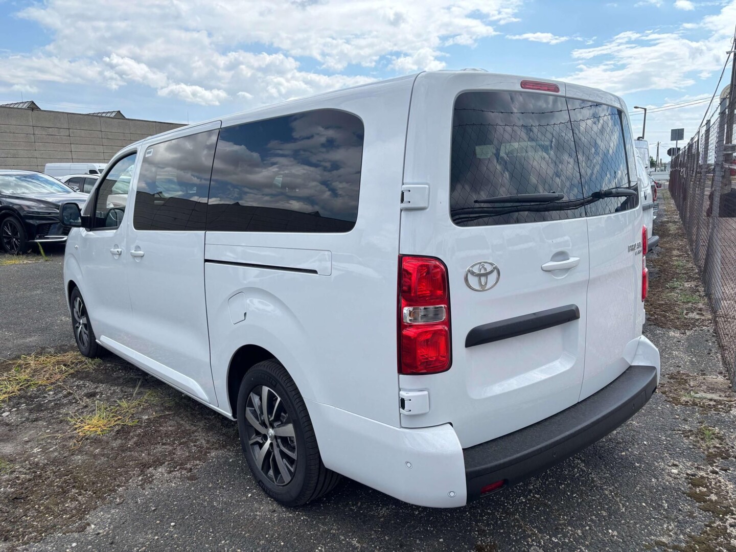 Toyota PROACE