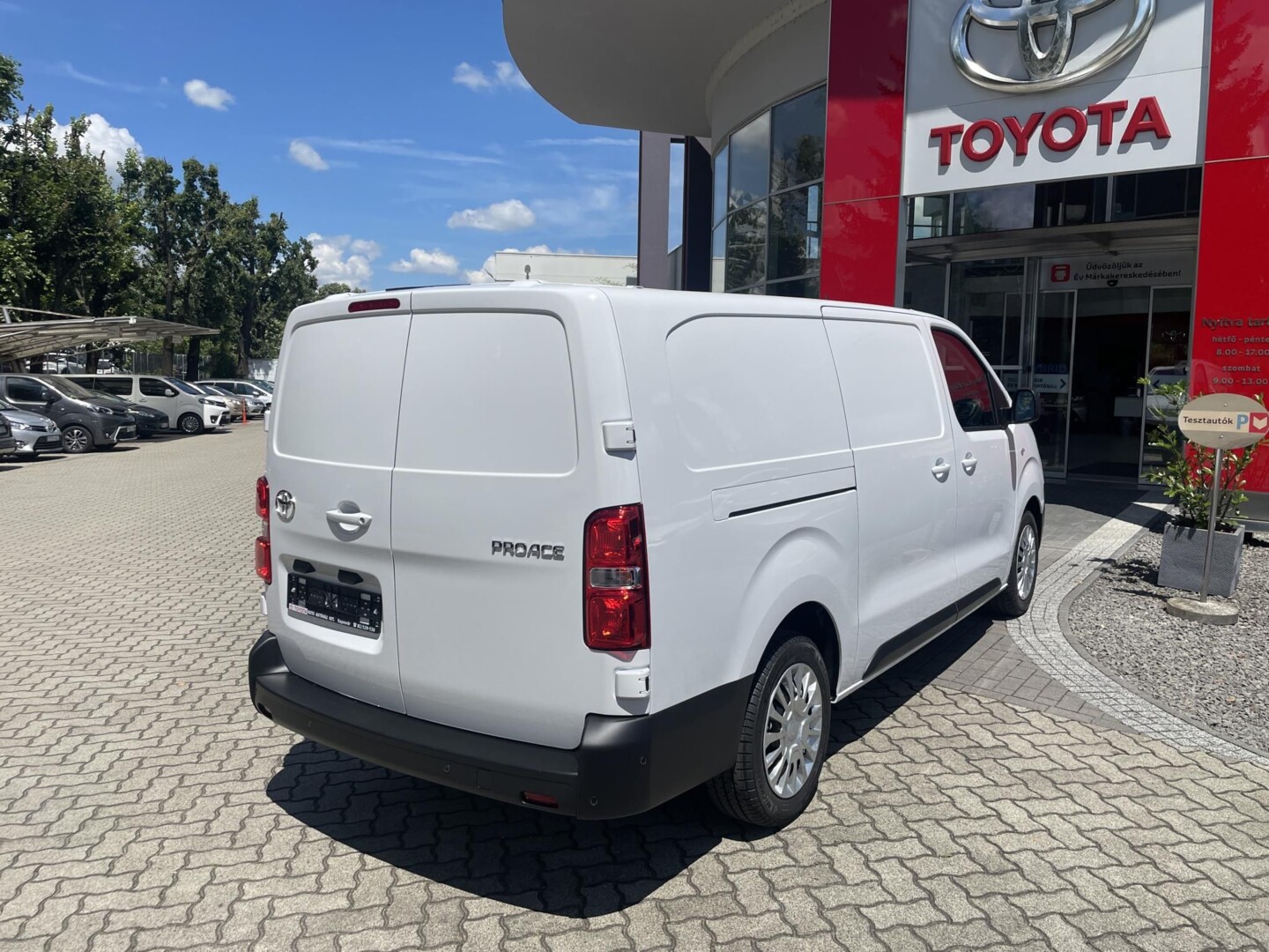 Toyota PROACE