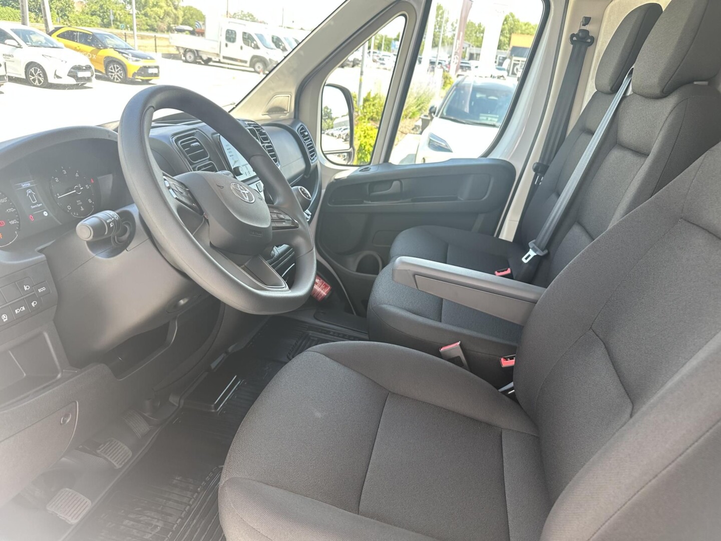 Toyota PROACE