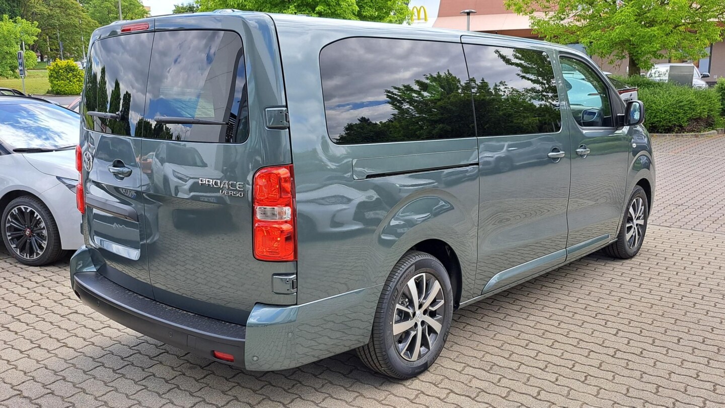 Toyota PROACE