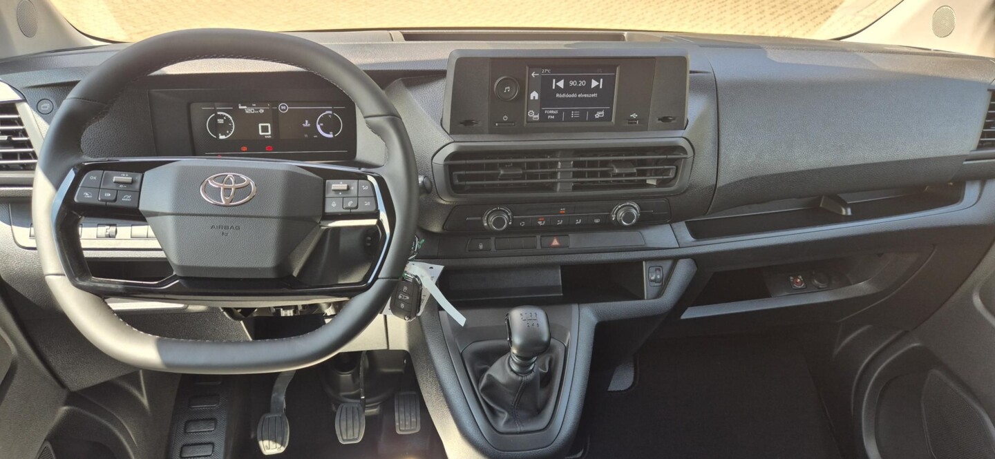 Toyota PROACE