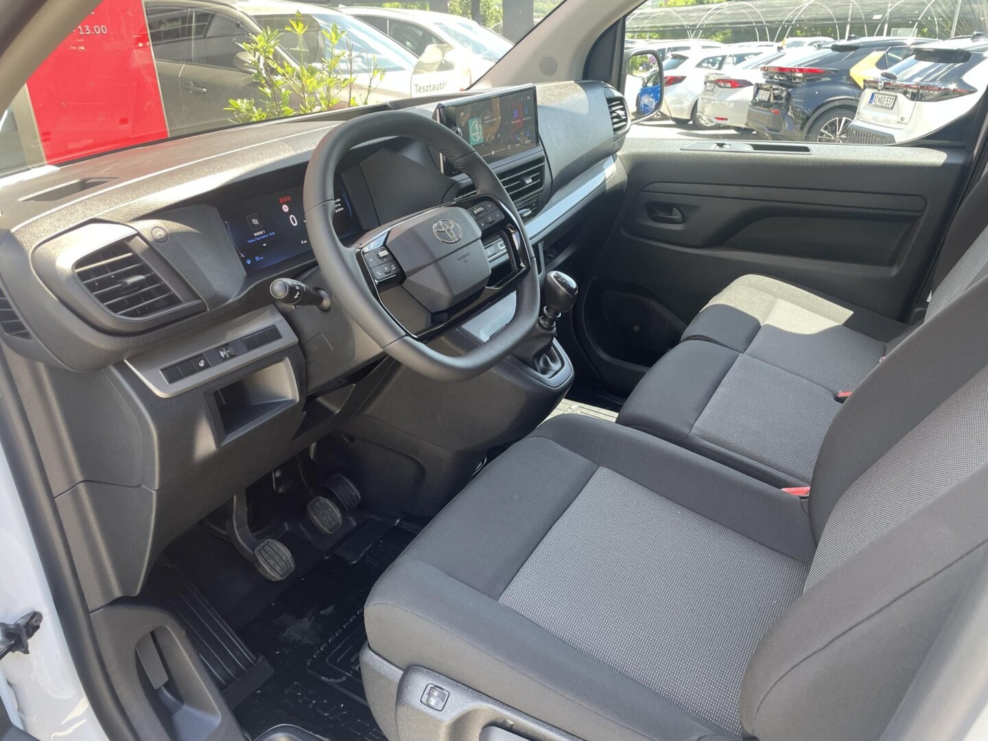 Toyota PROACE