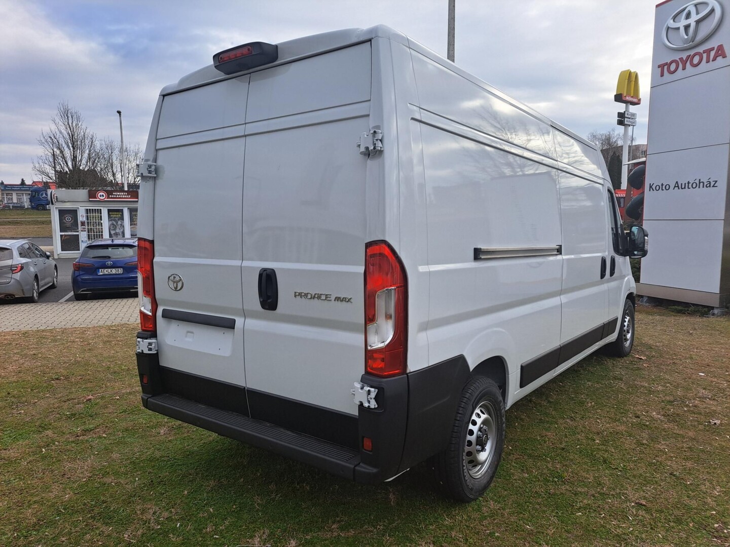 Toyota PROACE