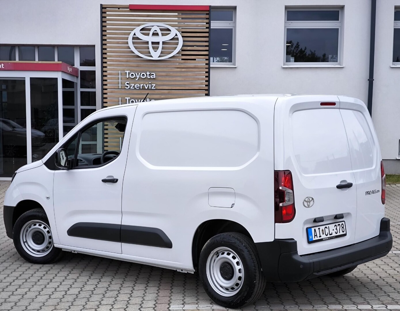 Toyota PROACE