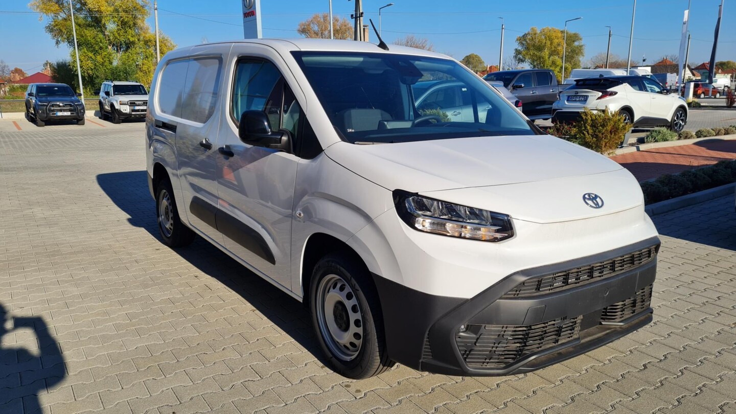 Toyota PROACE