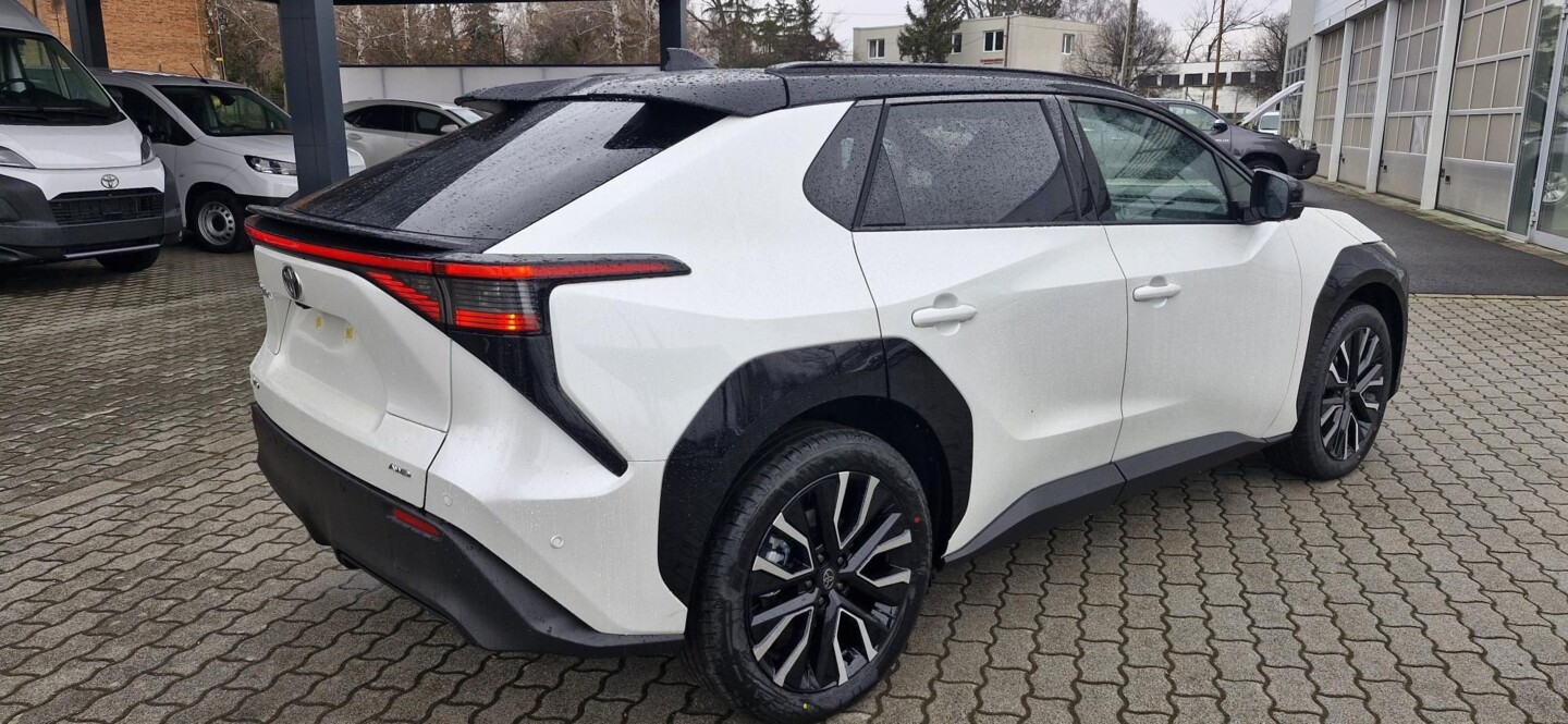 Toyota bZ4X