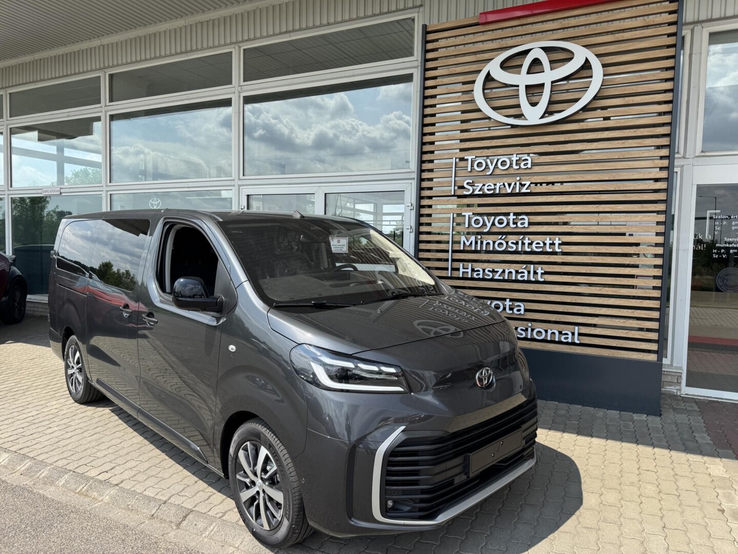Toyota PROACE