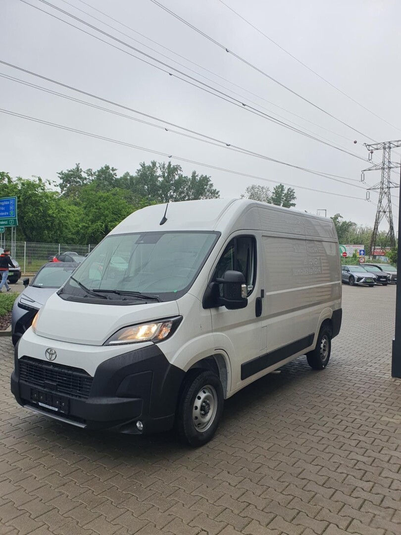 Toyota PROACE