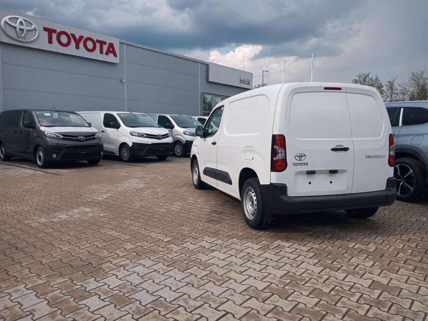 Toyota PROACE