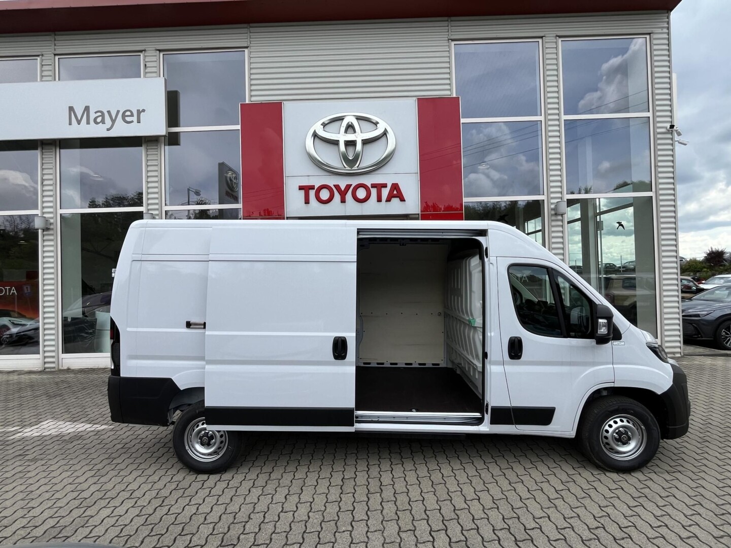 Toyota PROACE