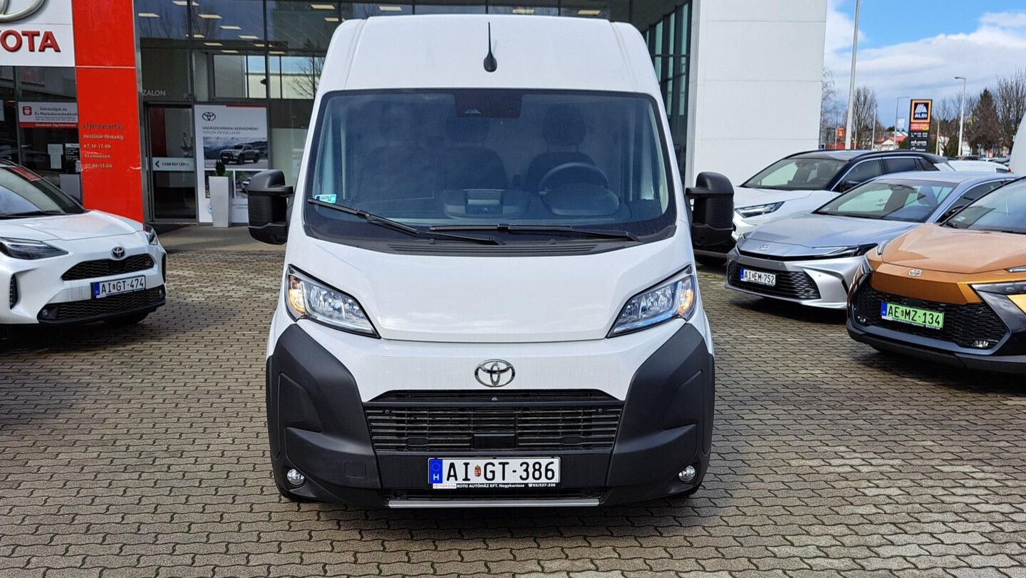 Toyota PROACE