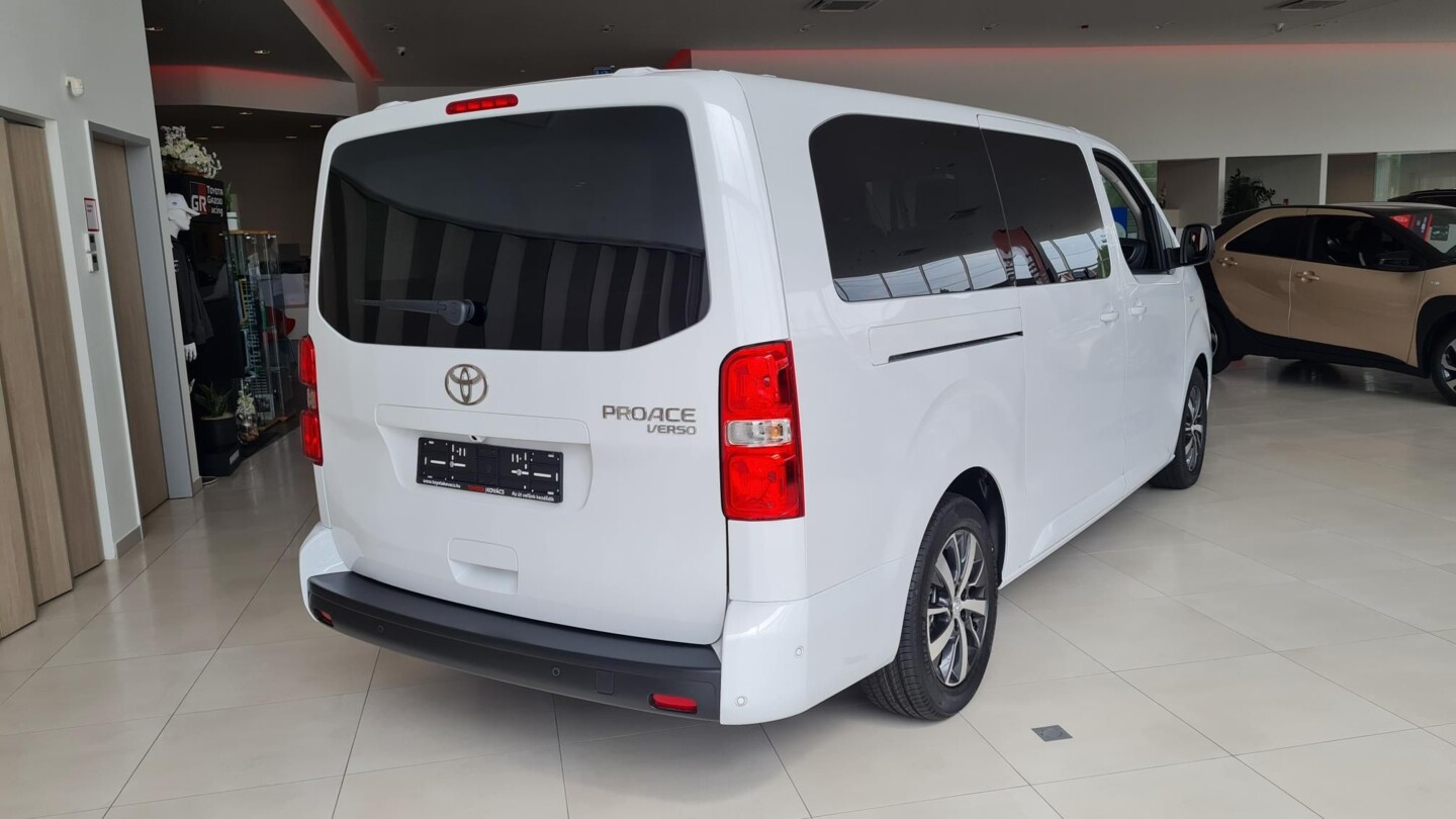 Toyota PROACE
