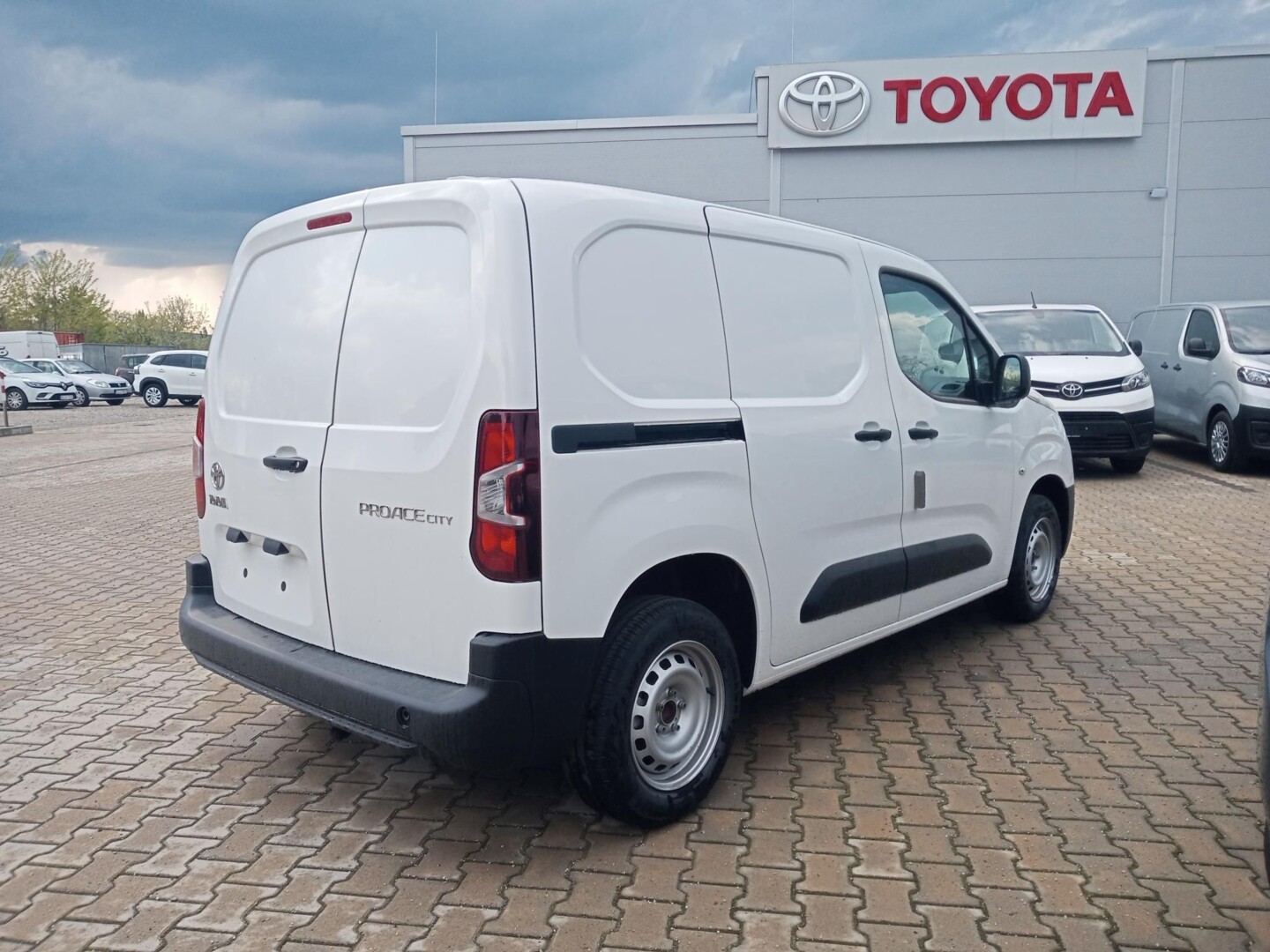 Toyota PROACE