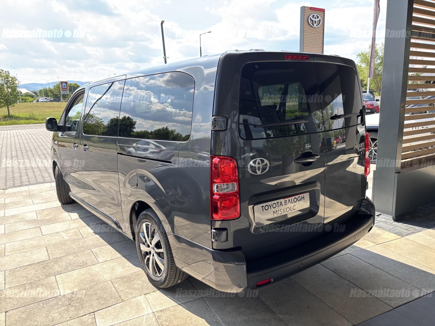 Toyota PROACE