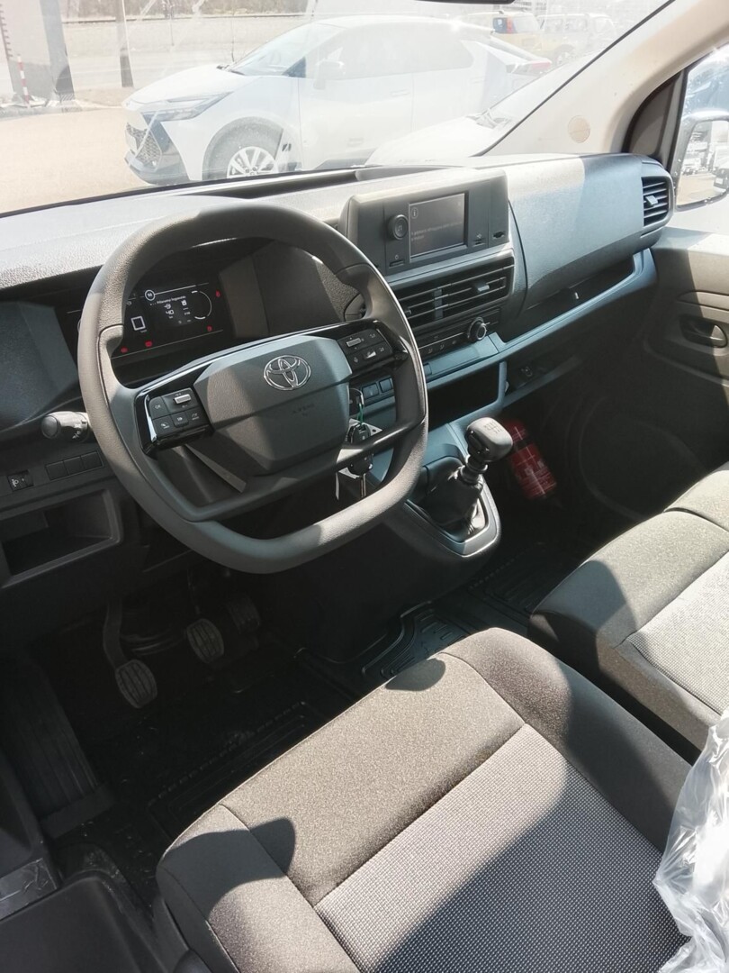 Toyota PROACE