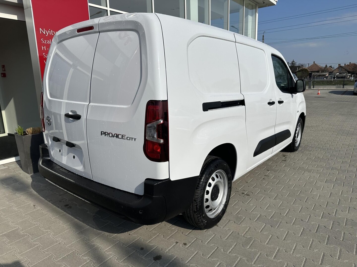 Toyota PROACE