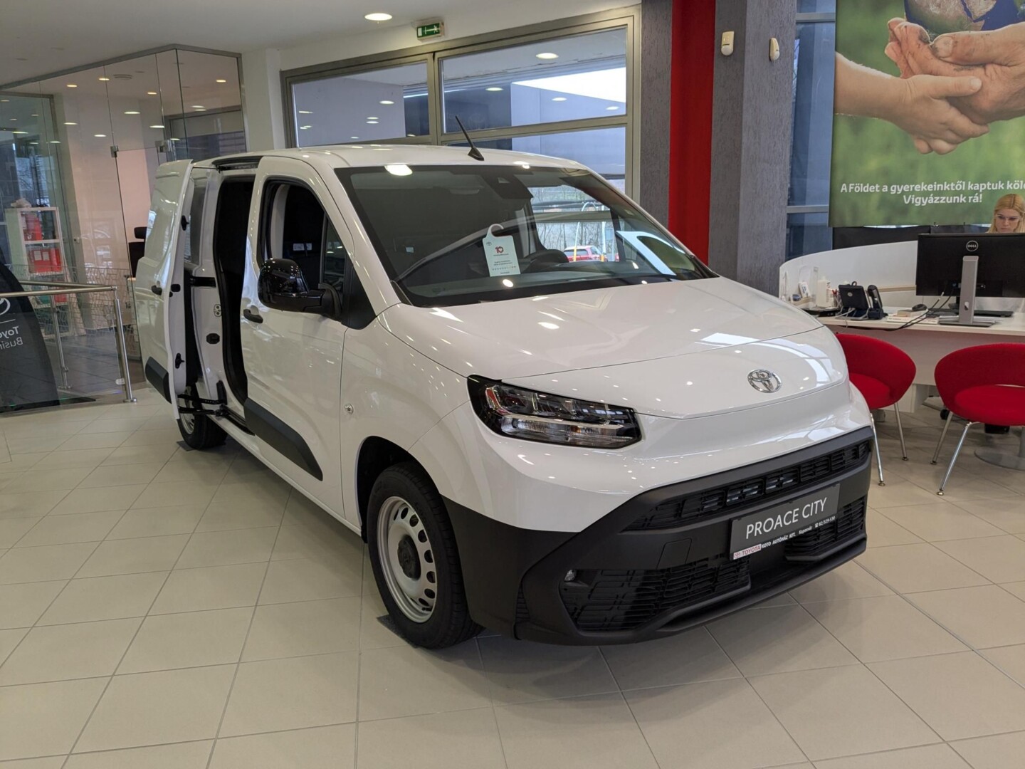 Toyota PROACE