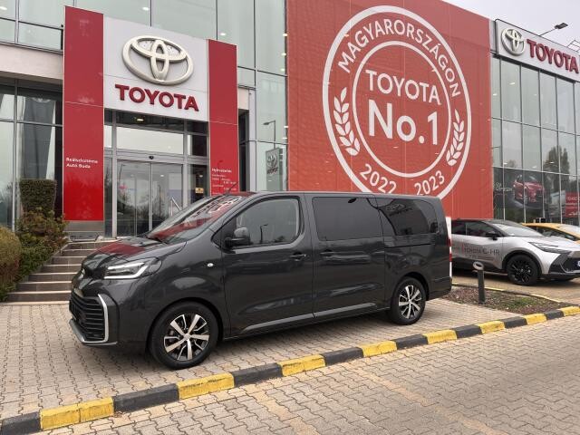 Toyota PROACE