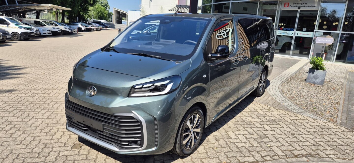Toyota PROACE