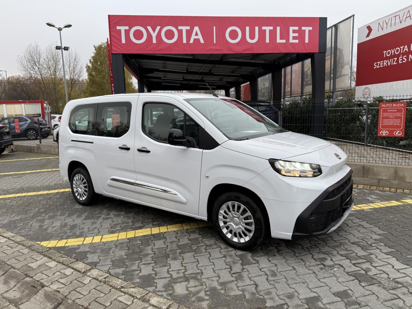 Toyota PROACE