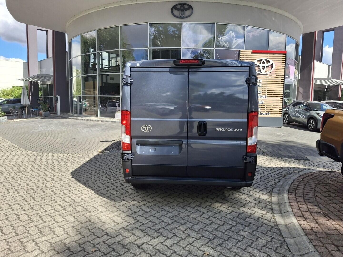 Toyota PROACE